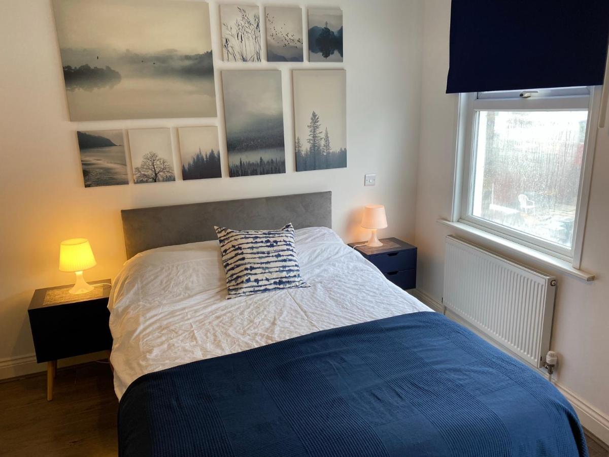 35 Mins To Central London. 3 Bedrooms. 2 Bathrooms With Garden Esterno foto